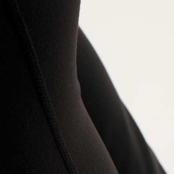 Lululemon Groove Crop Black / Quilt 16 Reversible - Picture 5 of 11